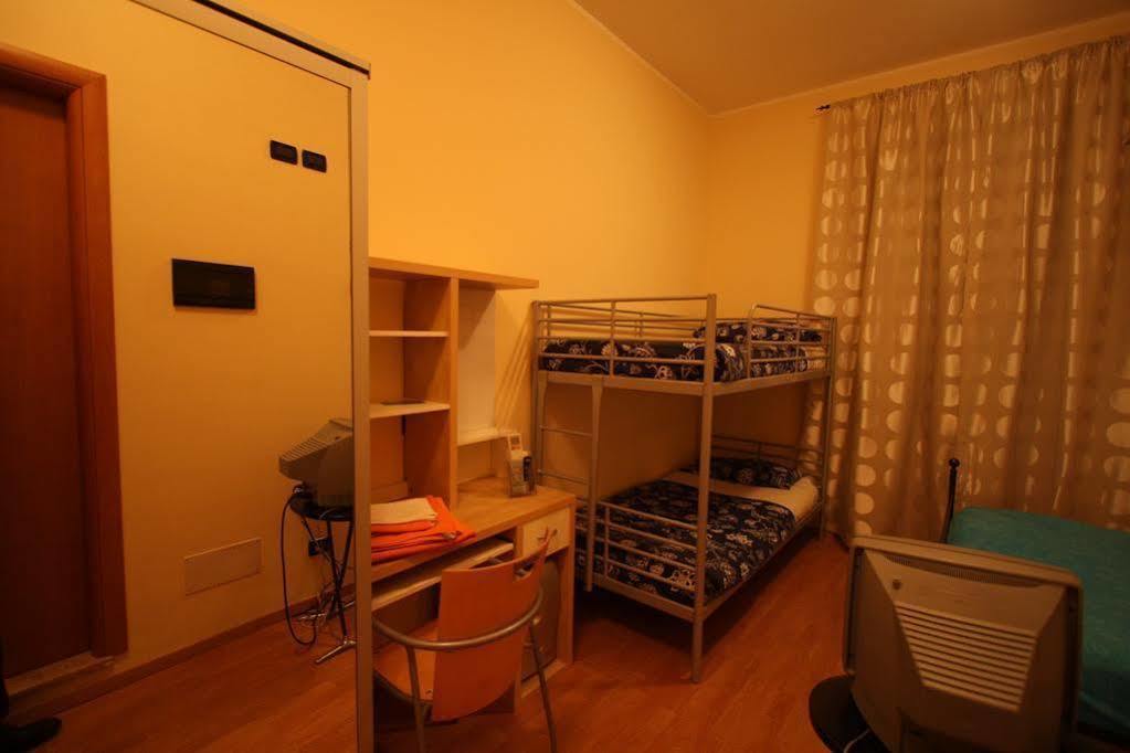 Bed And Breakfast Centrostorico Sarnico Kültér fotó